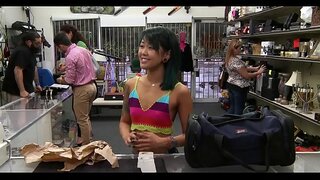 Nuda dilettante questus est, shlong